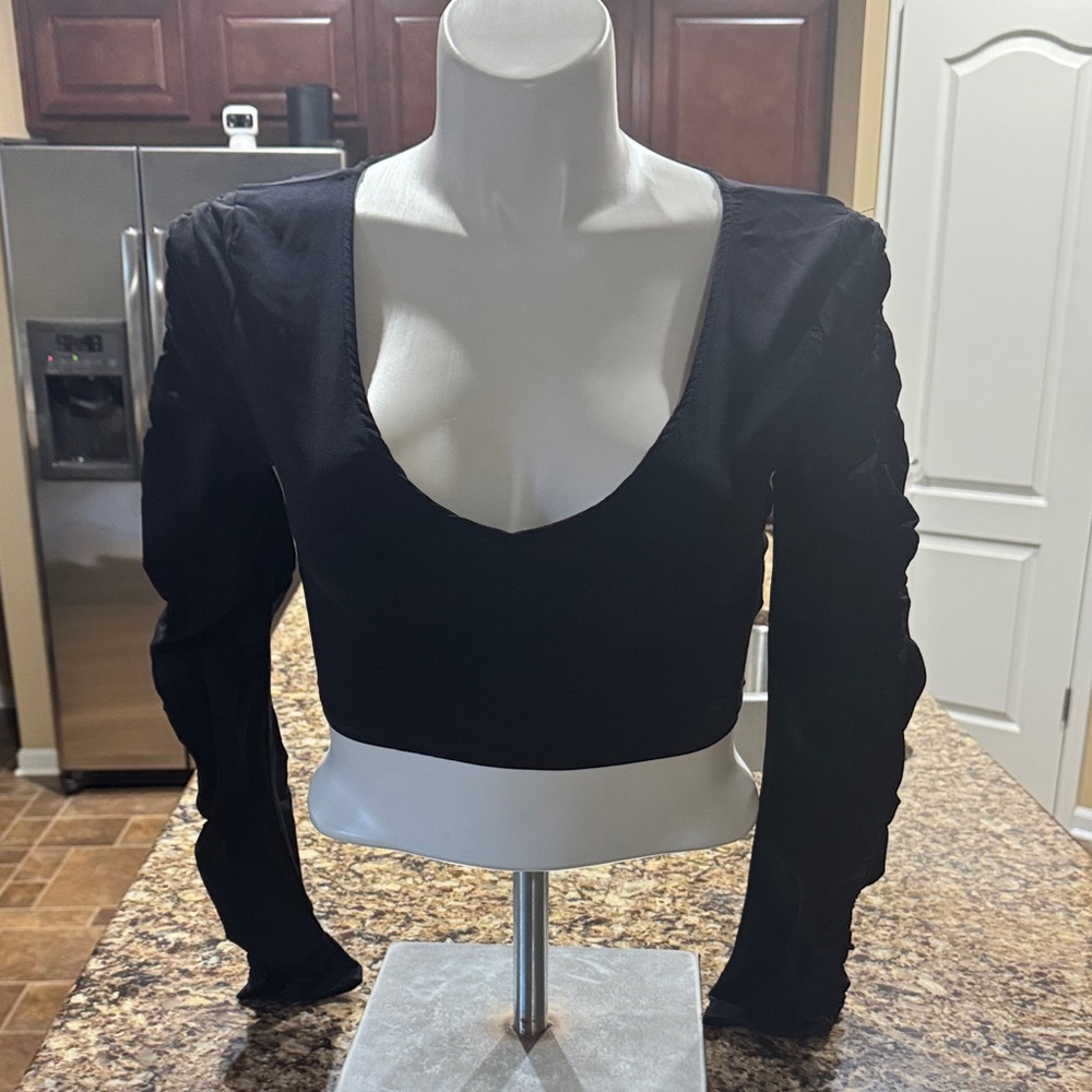 Blue Blush Black Long Sleeve Crop Top